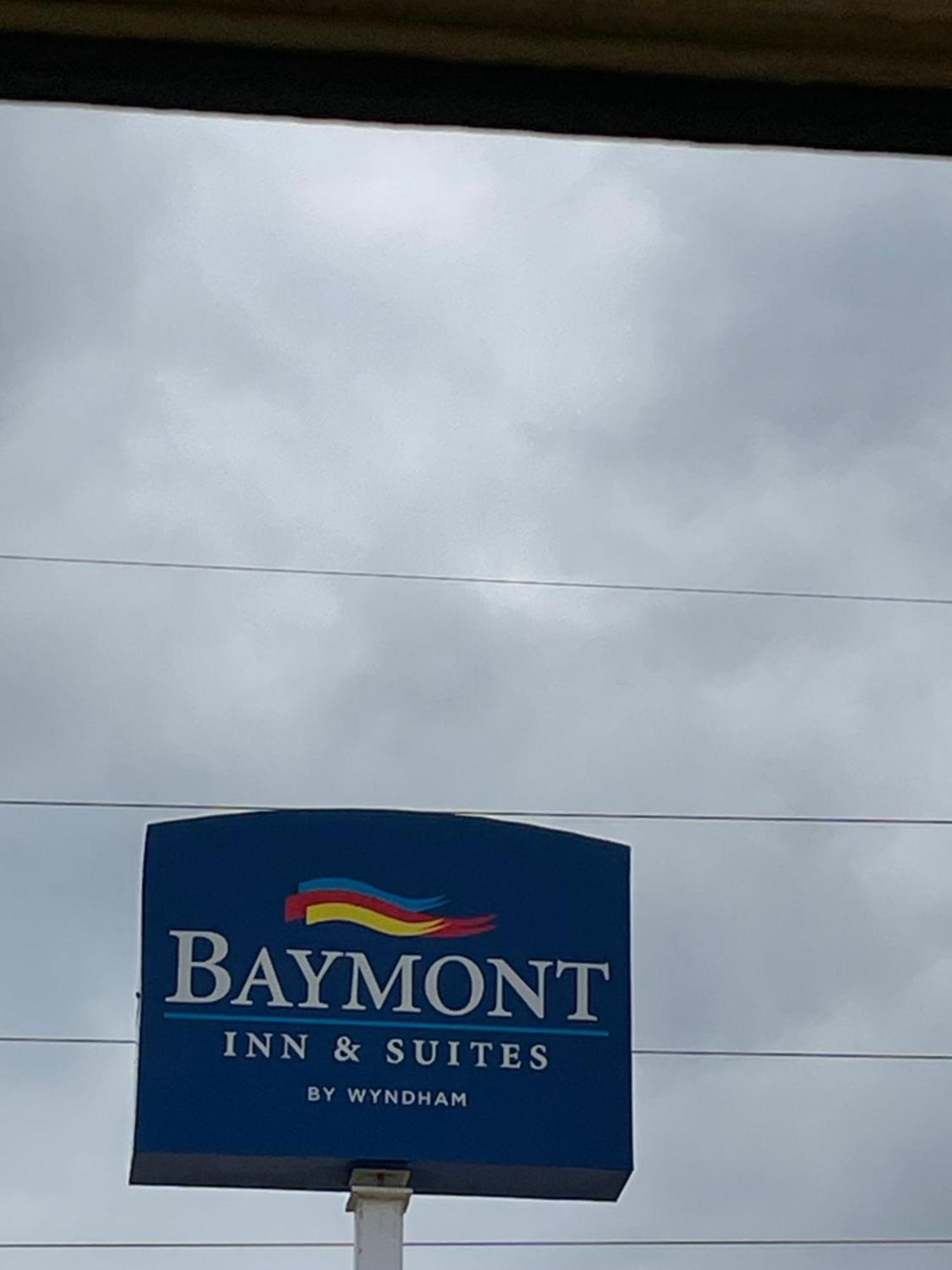 Hotel Baymont By Wyndham Ames Esterno foto